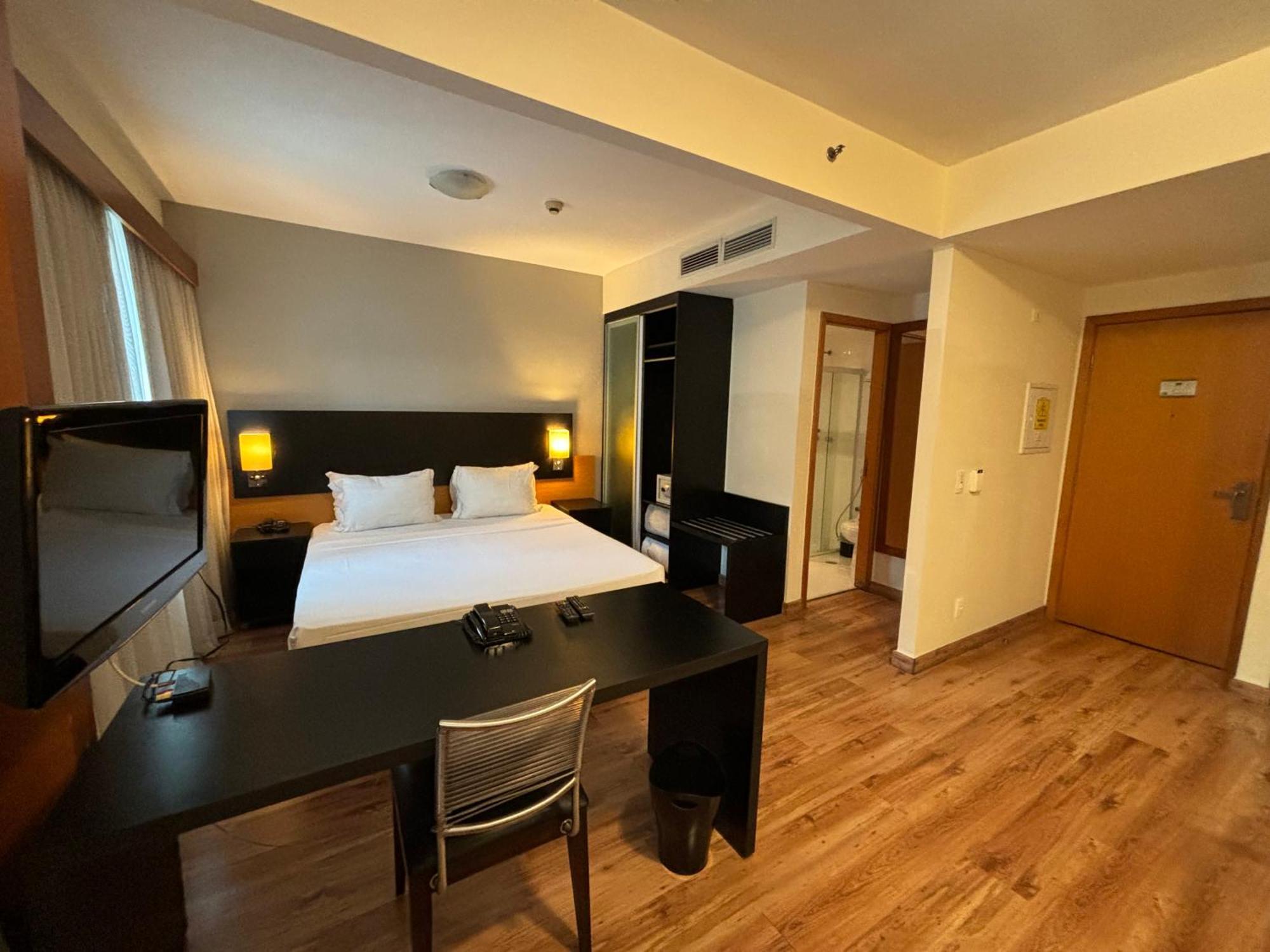 Apartamento Flat 5 Min Metro Paraiso Av Paulista